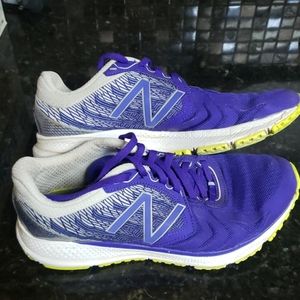 New Balance size 8
